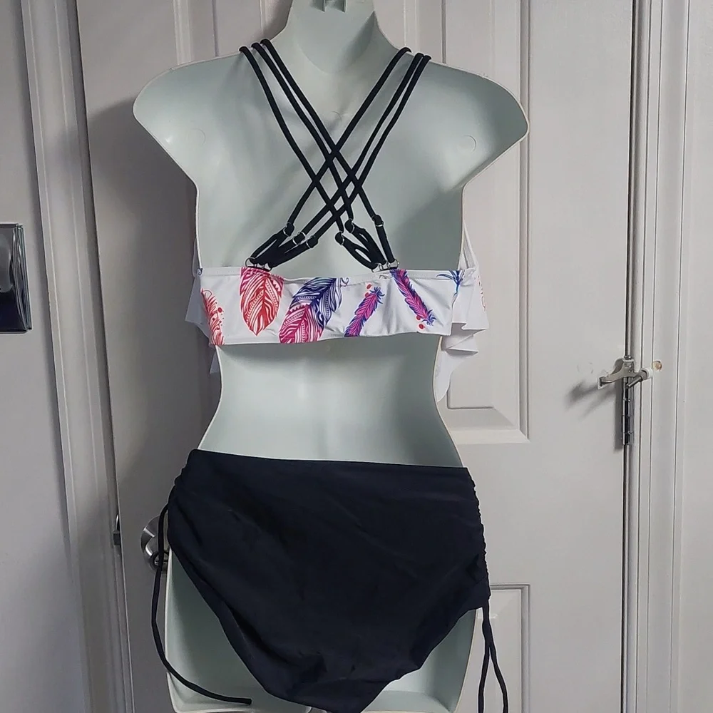 Modest Coverage Bikini - Picture 2 of 11